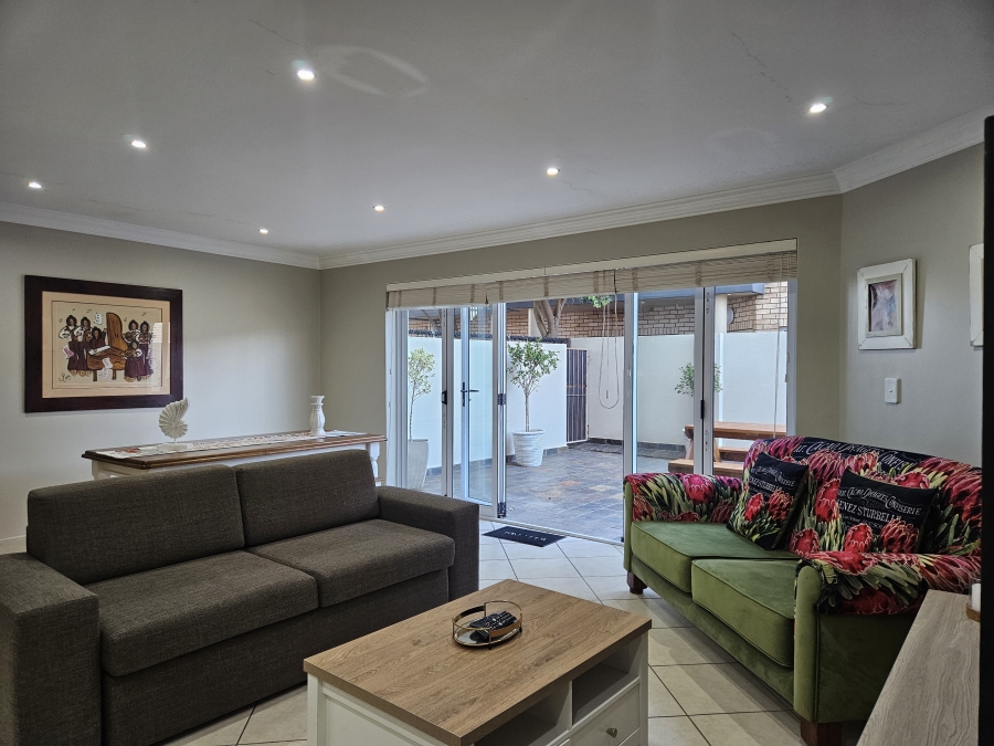 2 Bedroom Property for Sale in Wavecrest Eastern Cape